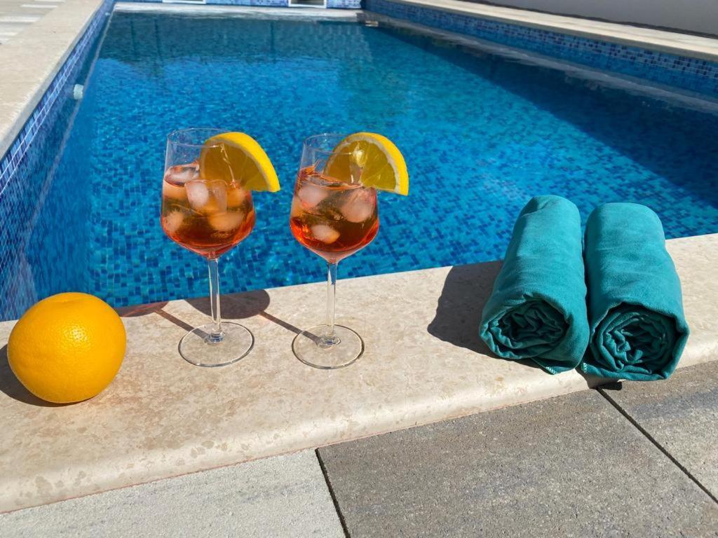 אוקרוג גורניי Apartment Agnes With 63 M2 Rooftop Terrace, Grill And Pool מראה חיצוני תמונה
