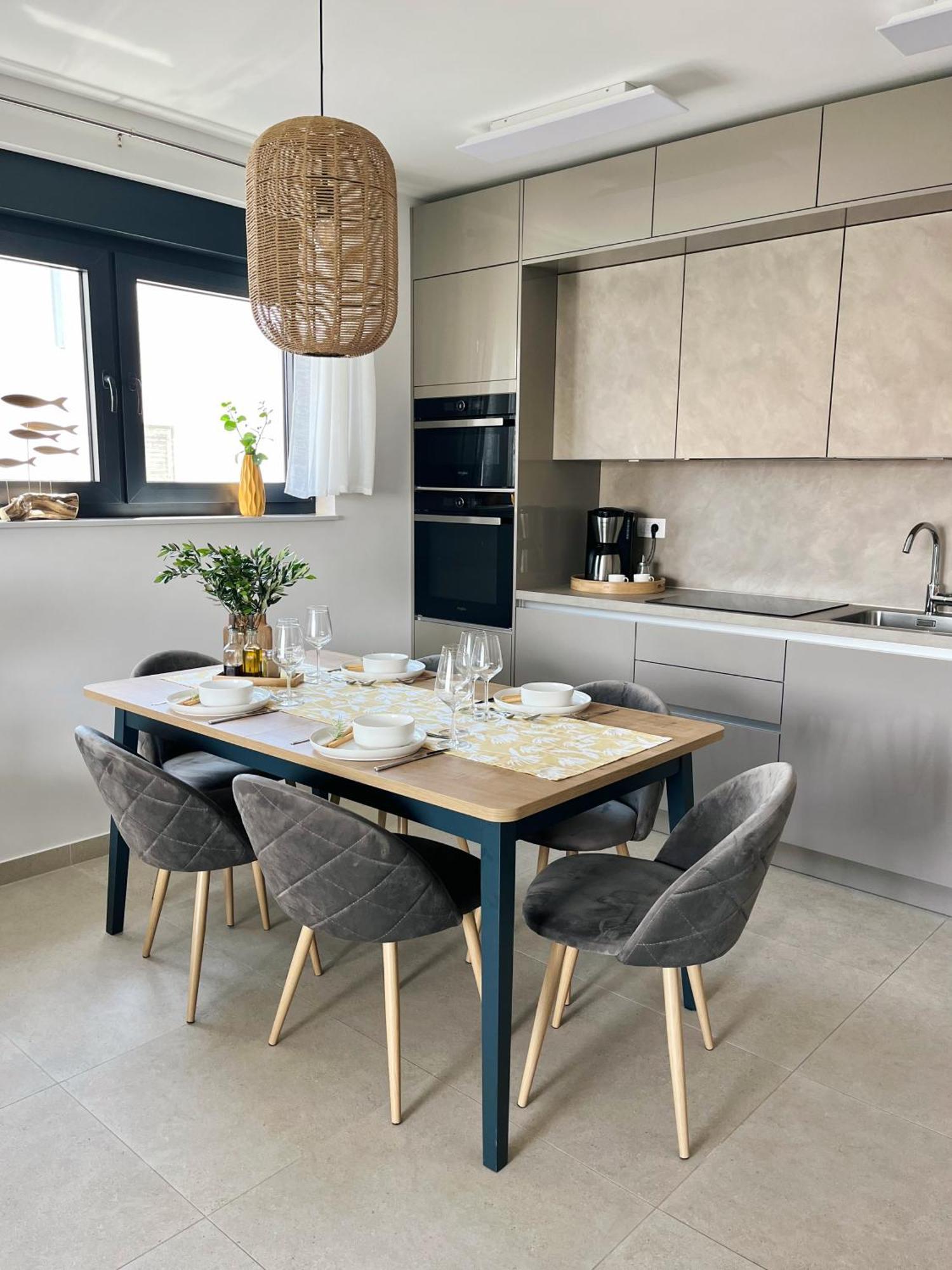 אוקרוג גורניי Apartment Agnes With 63 M2 Rooftop Terrace, Grill And Pool מראה חיצוני תמונה